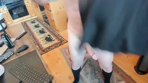 Snapshot of wobbleon chatting on 03.08.25 Gobbleon online show from 03.08.25