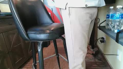 Snapshot of wobbleon chatting on 03.10.25 Gobbleon online show from 03.10.25