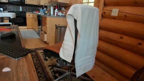 Snapshot of wobbleon chatting on 10.05.25 Gobbleon online show from 10.05.25