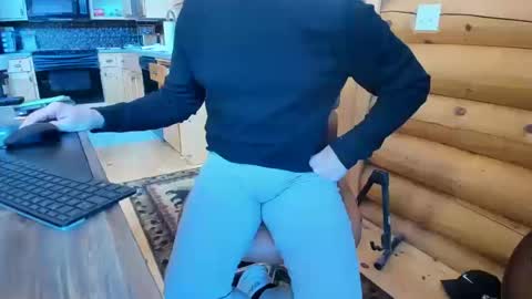 Snapshot of wobbleon chatting on 10.19.25 Gobbleon online show from 10.19.25