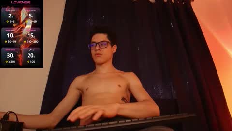  W O L F  online show from 10.17.25