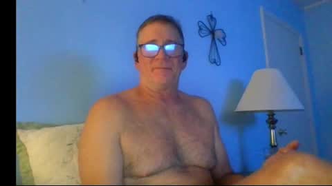 Snapshot of wonder1970 chatting on 05.28.26 wonder1970 online show from 05.28.26