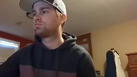 Snapshot of woodeee77 chatting on 02.28.25 woodeee77 online show from 02.28.25