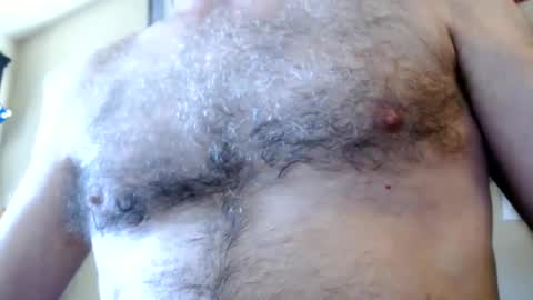 Snapshot of woodiesays chatting on 01.08.25 WoodieSays online show from 01.08.25