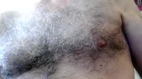 Snapshot of woodiesays chatting on 10.27.25 WoodieSays online show from 10.27.25