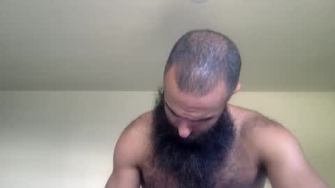 Snapshot of woof_wolf37 chatting on 04.22.26 woof_wolf37 online show from 04.22.26
