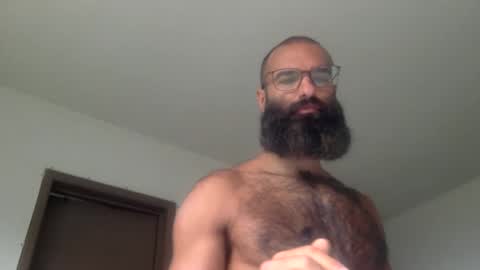 Snapshot of woof_wolf37 chatting on 05.28.26 woof_wolf37 online show from 05.28.26