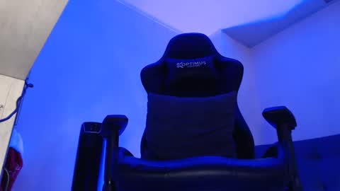 Woondeer online show from 12.13.25