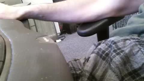 Snapshot of wrangleat0r chatting on 12.30.24 wrangleat0r online show from 12.30.24