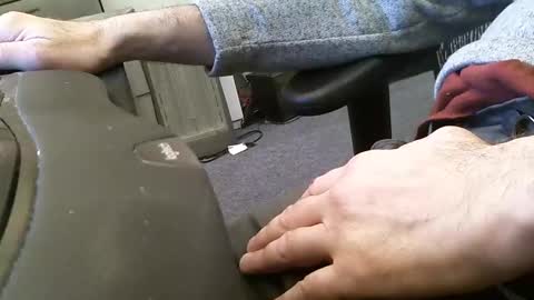 Snapshot of wrangleat0r chatting on 12.31.24 wrangleat0r online show from 12.31.24