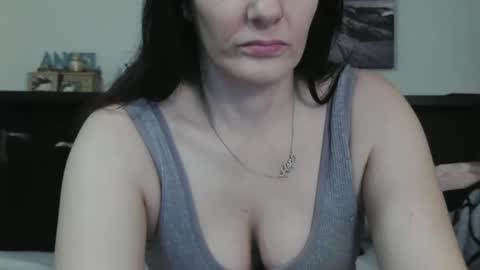 Snapshot of wrenleigh chatting on 02.26.25 Crystal Lake online show from 02.26.25