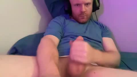 Snapshot of wtfiamhorny chatting on 09.20.25 iTsDaddieBaby online show from 09.20.25