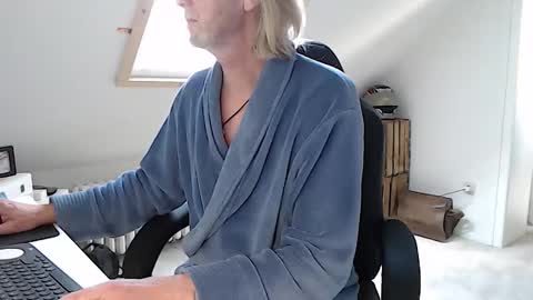 Snapshot of wyattearp64 chatting on 09.15.25 WyattEarp64 online show from 09.15.25