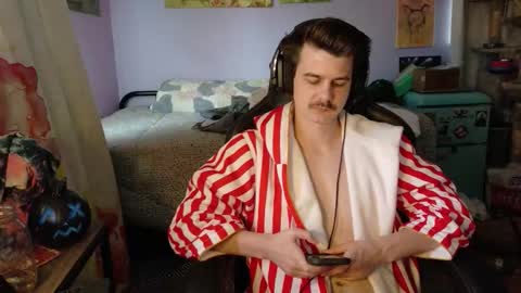 Wyatt online show from 11.01.25