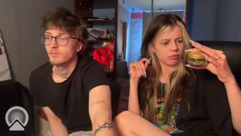 Philipp and Este online show from 04.27.26