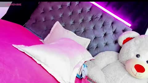 Maria Juliana online show from 12.21.24