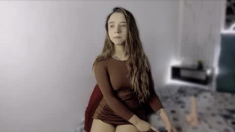 x_jules_ online show from 10.17.25