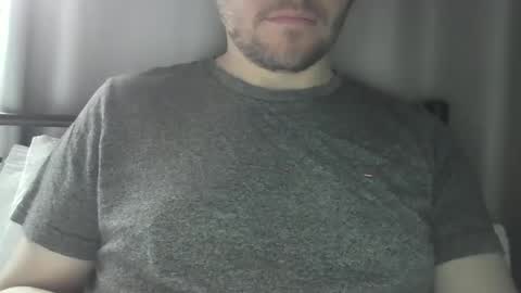 Snapshot of x_yes chatting on 12.17.24 x_yes online show from 12.17.24