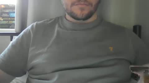 Snapshot of x_yes chatting on 12.30.24 x_yes online show from 12.30.24