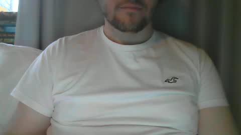 Snapshot of x_yes chatting on 01.21.25 x_yes online show from 01.21.25