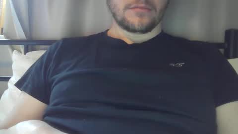 Snapshot of x_yes chatting on 01.28.25 x_yes online show from 01.28.25