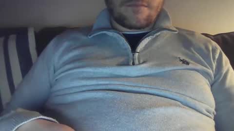 Snapshot of x_yes chatting on 02.04.25 x_yes online show from 02.04.25