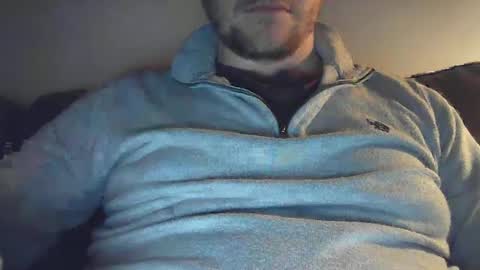 Snapshot of x_yes chatting on 03.10.25 x_yes online show from 03.10.25