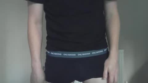 Snapshot of x_yes chatting on 09.18.25 x_yes online show from 09.18.25