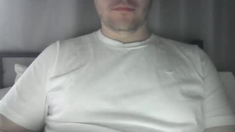 Snapshot of x_yes chatting on 10.15.25 x_yes online show from 10.15.25