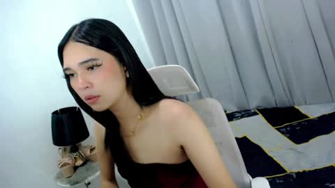 Snapshot of xairah_doux chatting on 04.09.26 xairah_doux online show from 04.09.26
