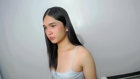 Snapshot of xairah_doux chatting on 05.15.26 xairah_doux online show from 05.15.26