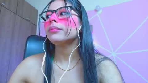 Snapshot of xallysonx_ chatting on 04.23.26 XALLYSONX online show from 04.23.26