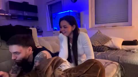 xamrelgneal online show from 04.03.26