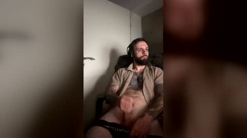 Snapshot of xamrelgneal chatting on 05.29.26 xamrelgneal online show from 05.29.26