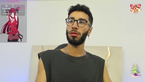 Snapshot of xander_tay chatting on 12.21.24 ISSANDER online show from 12.21.24