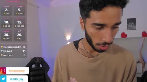 Snapshot of xander_tay chatting on 02.21.25 ISSANDER online show from 02.21.25