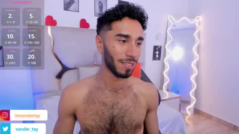 Snapshot of xander_tay chatting on 02.27.25 ISSANDER online show from 02.27.25