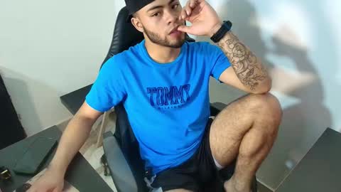 Snapshot of xanderstone00 chatting on 02.16.26 Xanderstone online show from 02.16.26