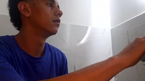 Snapshot of xandressex chatting on 02.13.25 Andres online show from 02.13.25