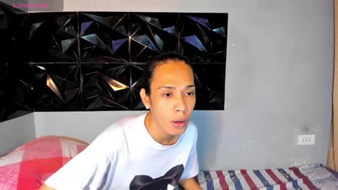 Snapshot of xangel0fcumx chatting on 11.20.25 Aliyah online show from 11.20.25