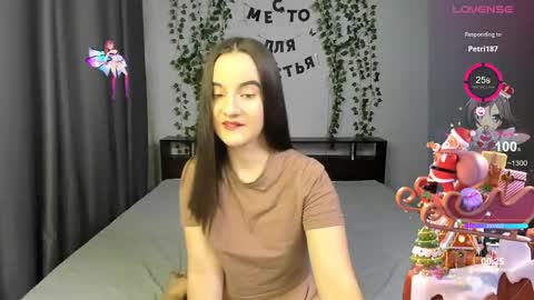 Lola online show from 10.16.25