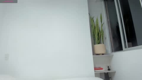 Xavier online show from 12.02.25