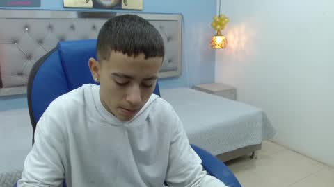 Snapshot of xavii_18_ chatting on 02.09.25 xavii_18_ online show from 02.09.25