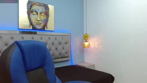 Snapshot of xavii_18_ chatting on 02.27.25 xavii_18_ online show from 02.27.25