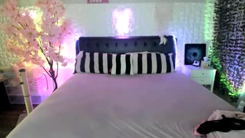 Snapshot of xbbyblonde chatting on 06.11.26 b 3 online show from 06.11.26