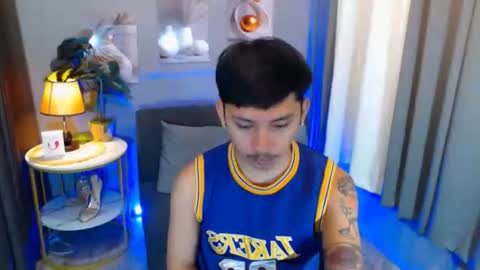 Charlie online show from 04.10.26