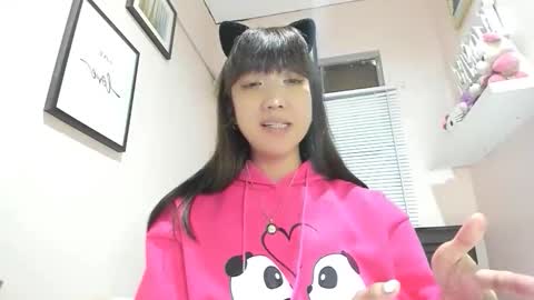 Snapshot of xdreamangel chatting on 10.26.25 xdreamangel online show from 10.26.25