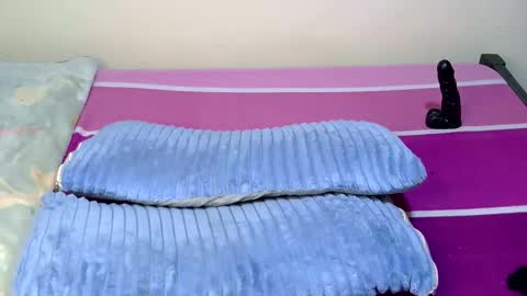 xeenah online show from 01.05.26