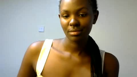 Snapshot of xeenah chatting on 06.27.26 xeenah online show from 06.27.26