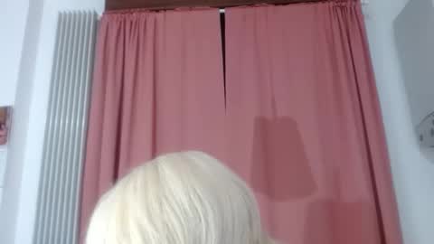 Elena online show from 03.20.26